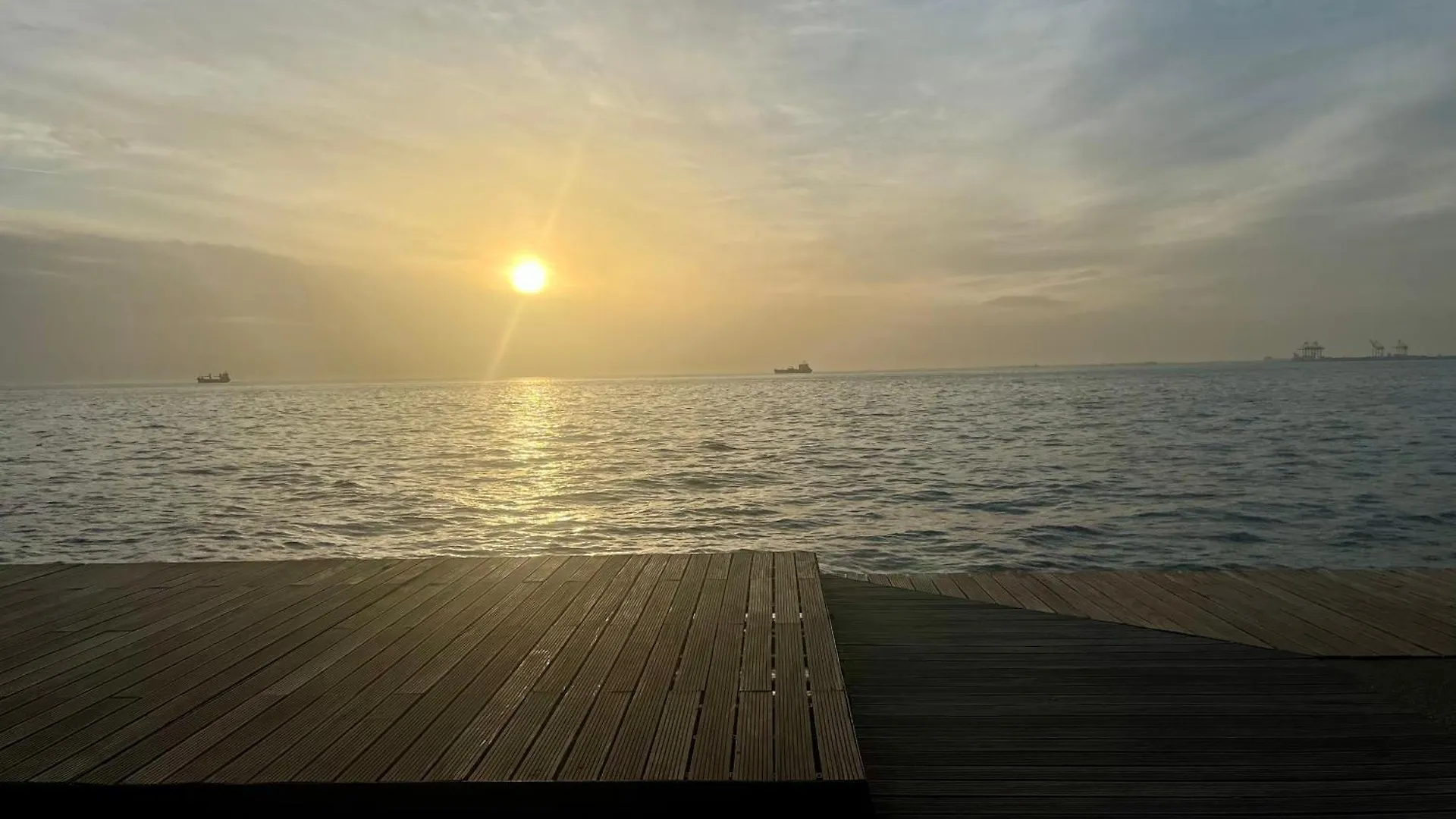 Condo In Thessaloniki اليونان