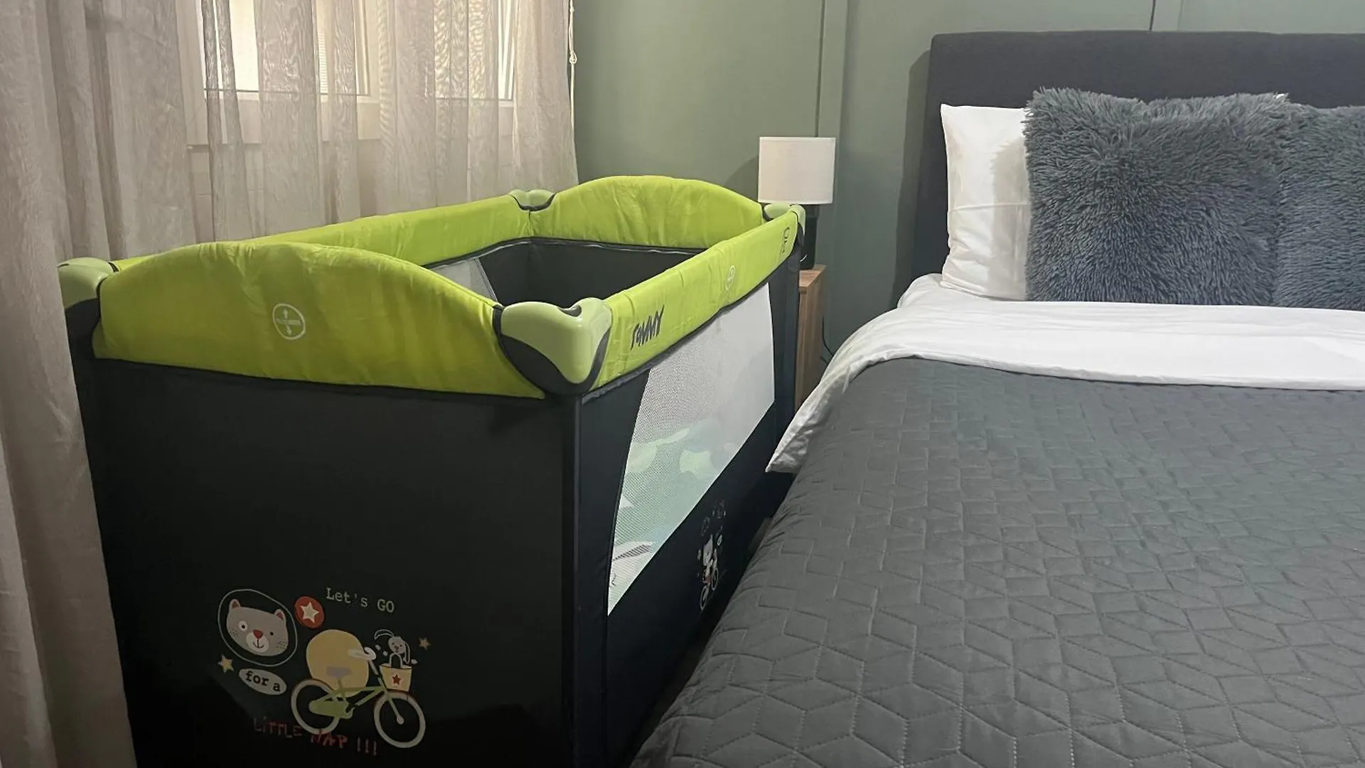 شقة Condo In Thessaloniki